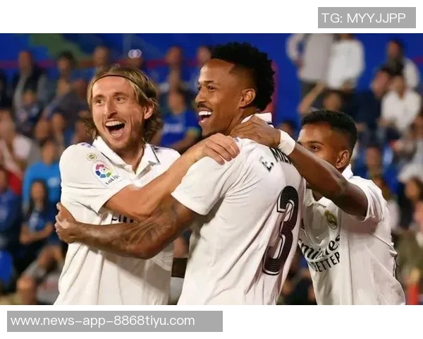 躺平等退休37岁本泽马仅联赛首轮破门缺勤5场年薪1亿合同剩1年