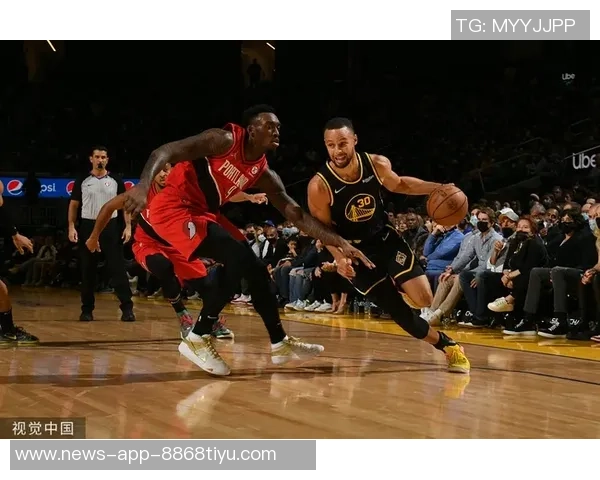 维金斯上半场表现稳健6投4中贡献10分三分球命中率提升至50 维金斯上半场表现稳健6投4中贡献10分三分球命中率提升至50